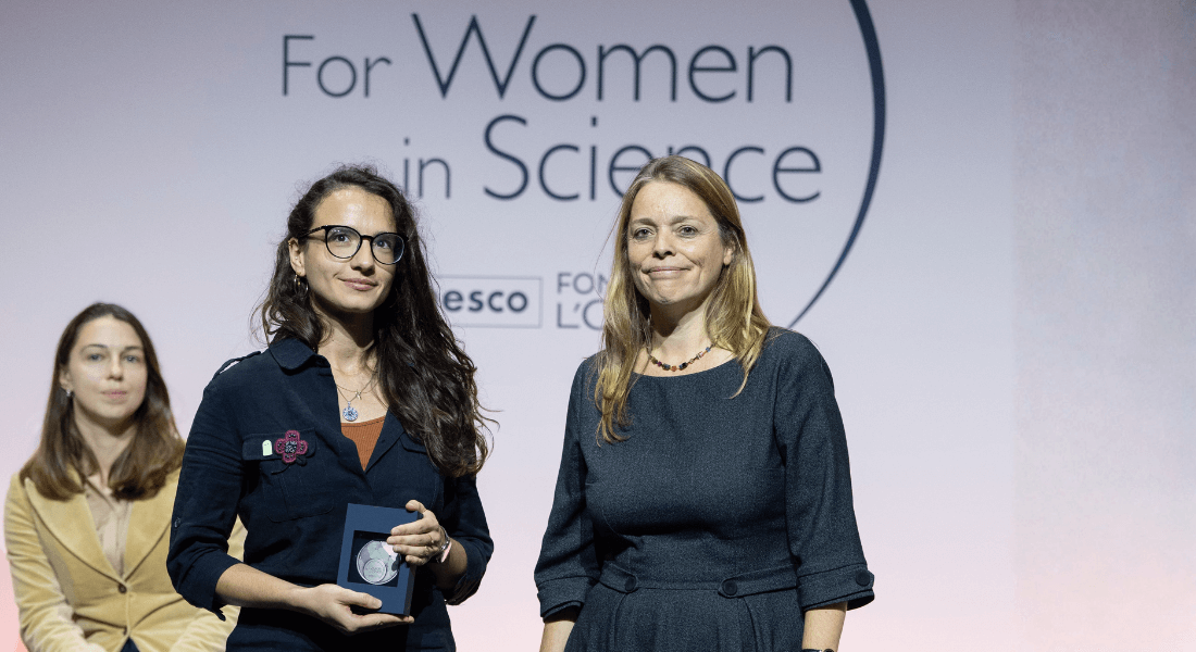 Manon Blanc, Postdoctoral Researcher, receives the L’Oréal-UNESCO For Women in Science Young Talent Award.